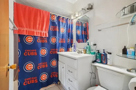 6972 West Belmont Avenue Chicago IL 60634