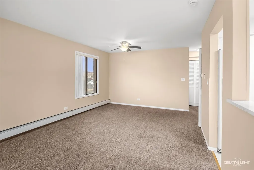 109 Gregory Street Aurora IL 60504