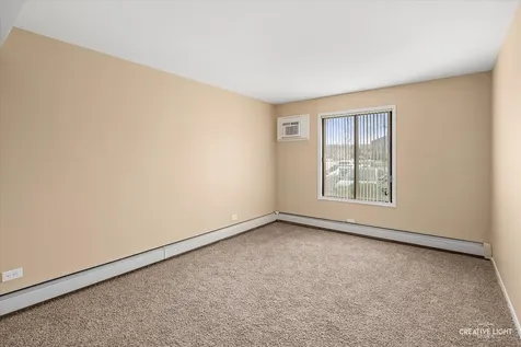 109 Gregory Street Aurora IL 60504