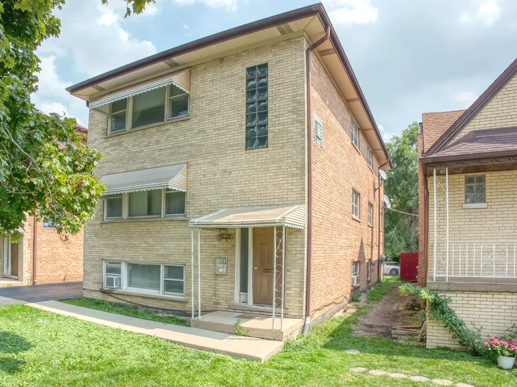 1617 North 35th Avenue Melrose Park IL 60160