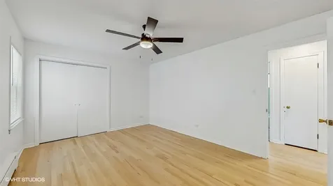 4614 North Central Avenue Chicago IL 60630