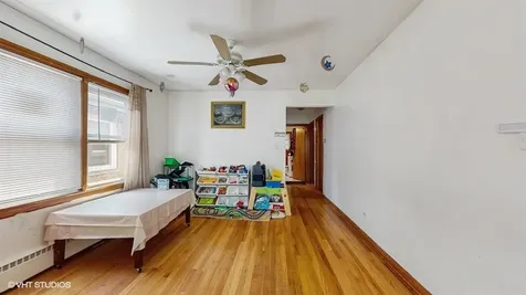 4614 North Central Avenue Chicago IL 60630
