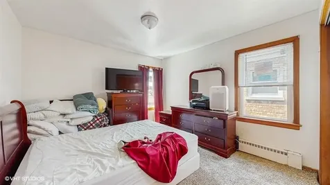 4614 North Central Avenue Chicago IL 60630