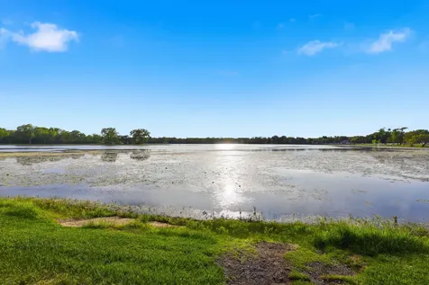 400 Willow Road Lakemoor IL 60051