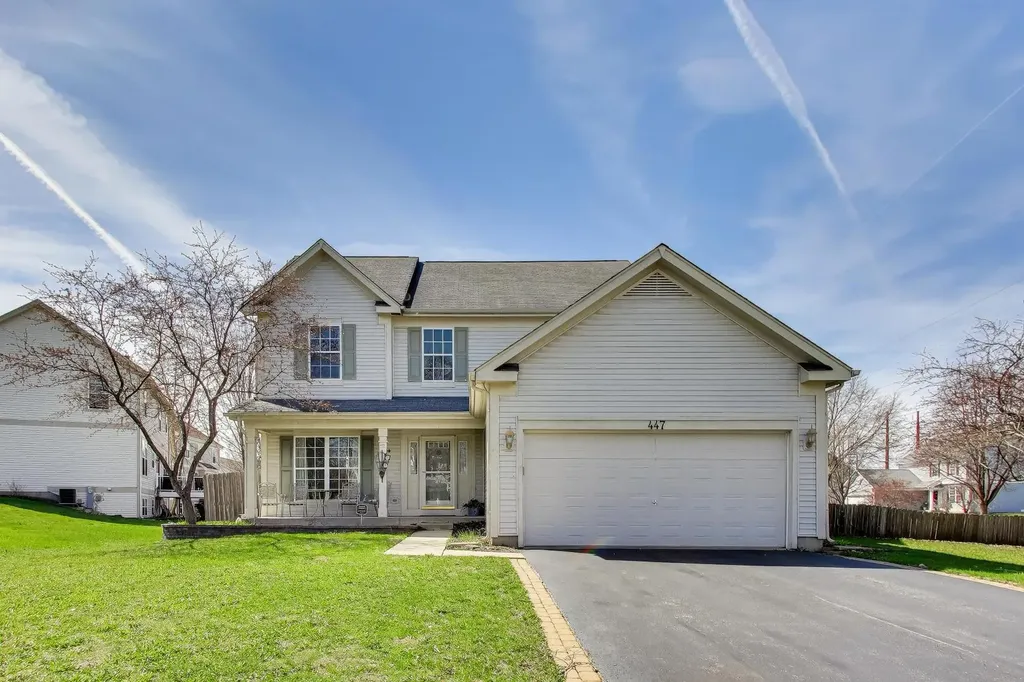 447 Talismon Court Crystal Lake IL 60012