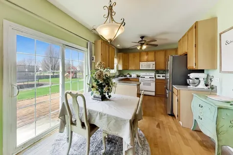 447 Talismon Court Crystal Lake IL 60012