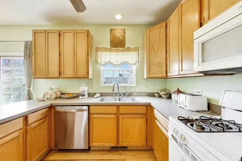 447 Talismon Court Crystal Lake IL 60012
