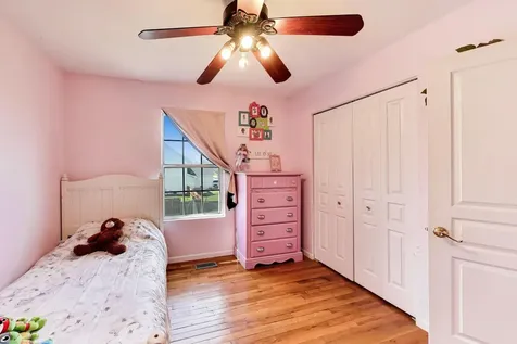 447 Talismon Court Crystal Lake IL 60012
