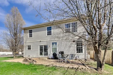 447 Talismon Court Crystal Lake IL 60012