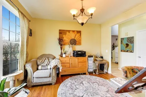 447 Talismon Court Crystal Lake IL 60012