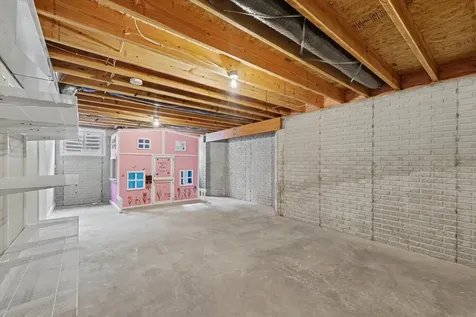 601 Silver Lake Court Savoy IL 61874