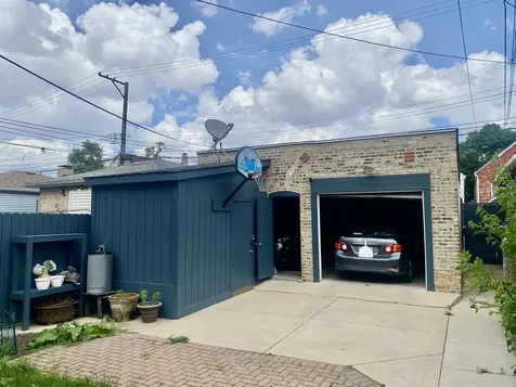 2535 South Christiana Avenue Chicago IL 60623