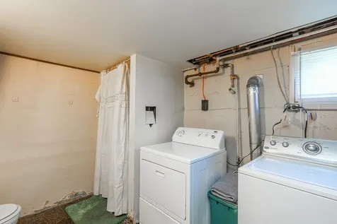 197 North Cleveland Avenue Bradley IL 60915