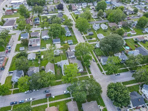 197 North Cleveland Avenue Bradley IL 60915
