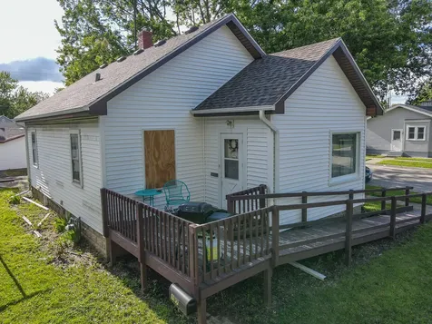 197 North Cleveland Avenue Bradley IL 60915
