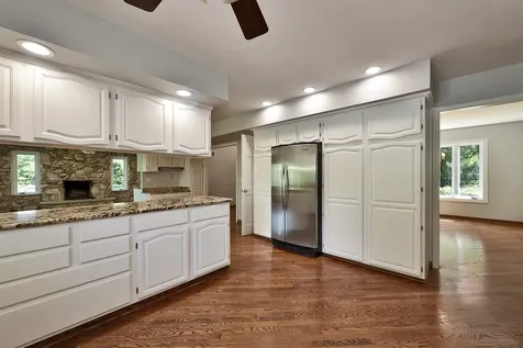 190 Betty Drive Inverness IL 60010