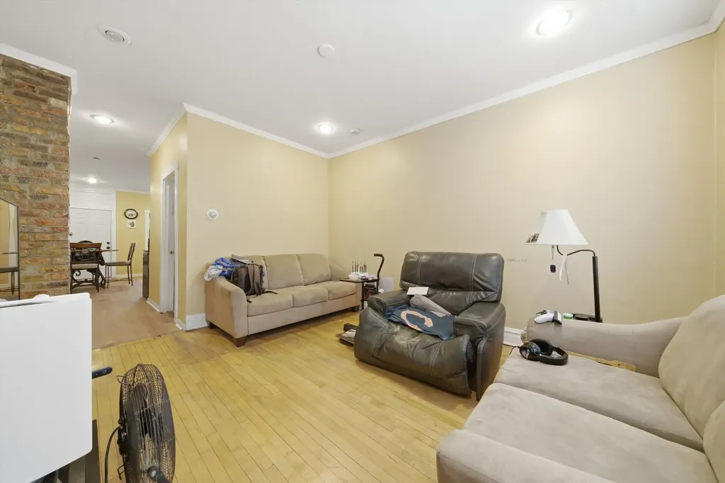 3311 North Kostner Avenue Chicago IL 60641