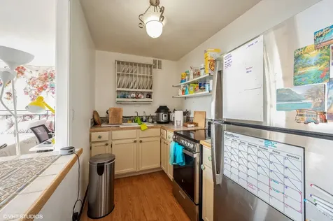 2626 North Lakeview Avenue Chicago IL 60614