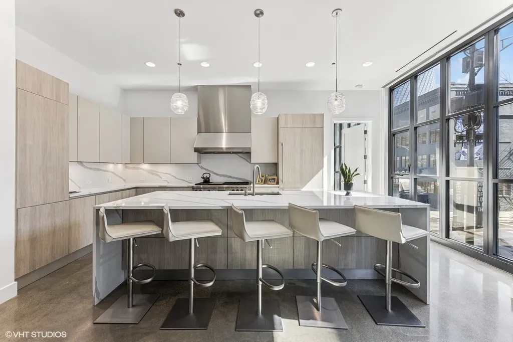 900 West Washington Boulevard Chicago IL 60607