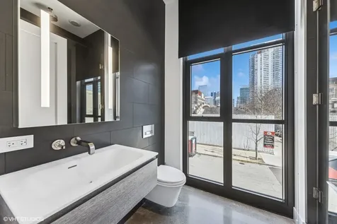 900 West Washington Boulevard Chicago IL 60607