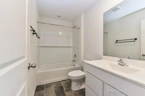 2068 Canyon Creek Court Aurora IL 60503