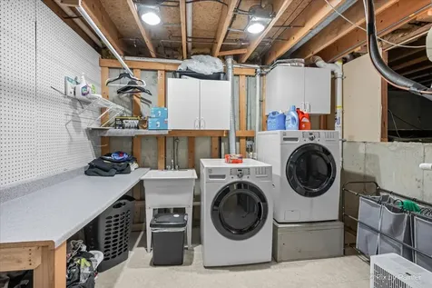 1441 Loch Lomond Drive Crystal Lake IL 60014