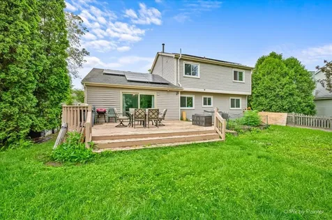 1441 Loch Lomond Drive Crystal Lake IL 60014