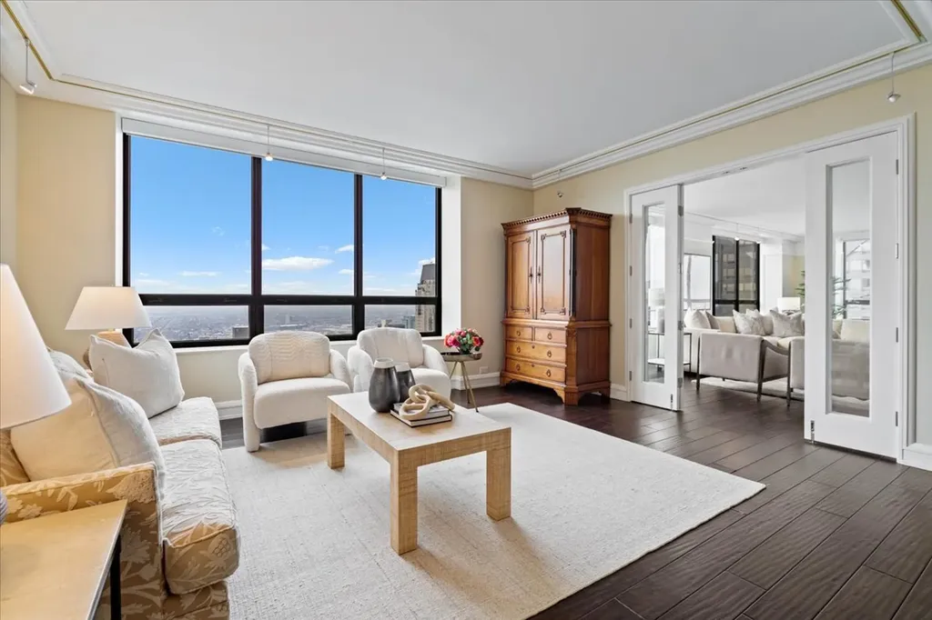 180 East Pearson Street Chicago IL 60611