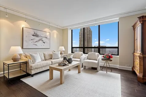 180 East Pearson Street Chicago IL 60611