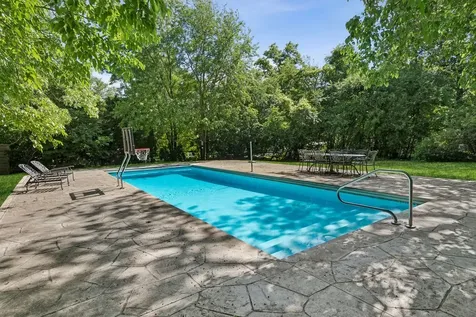 1336 Foxglove Drive Batavia IL 60510