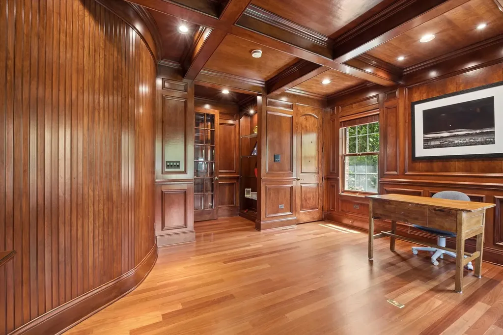 616 Driftwood Court Naperville IL 60540
