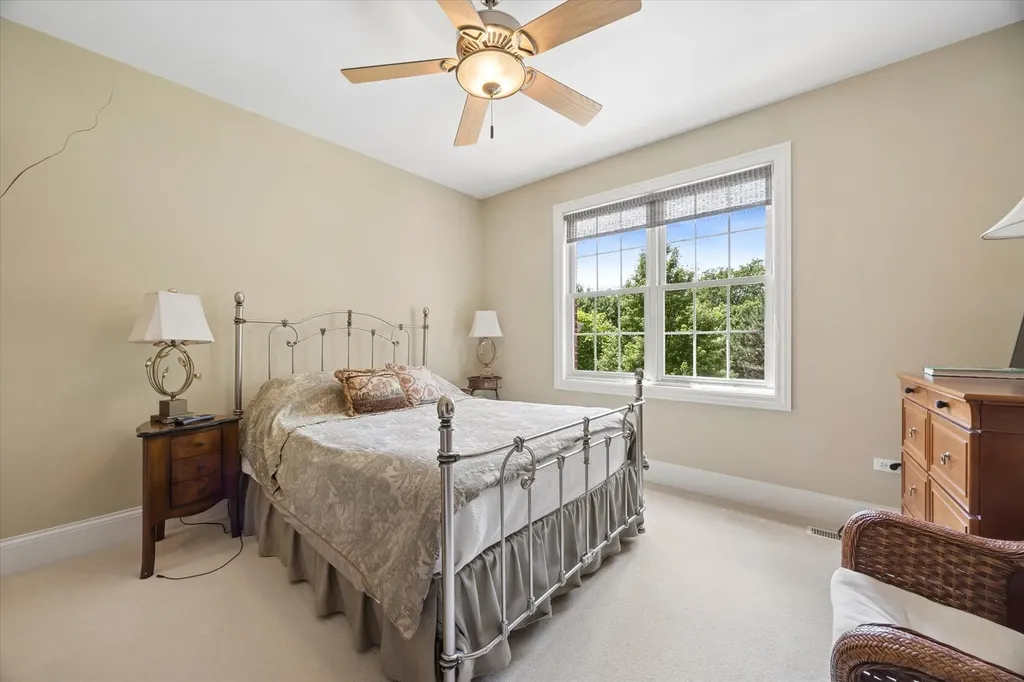 616 Driftwood Court Naperville IL 60540