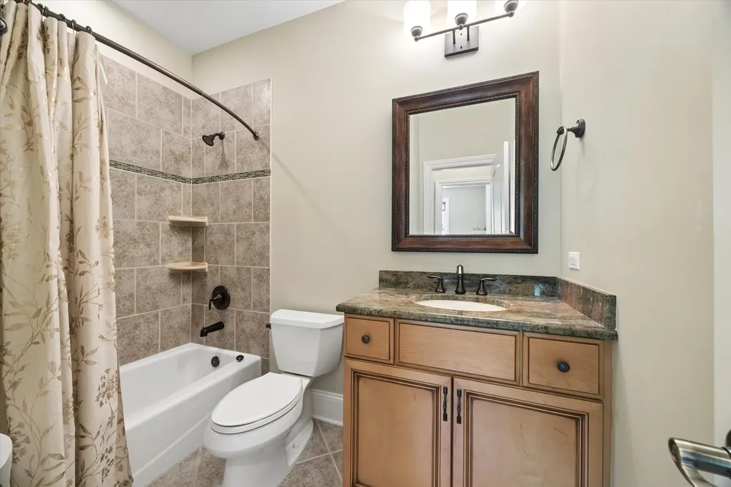 616 Driftwood Court Naperville IL 60540