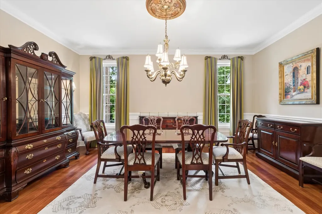 616 Driftwood Court Naperville IL 60540