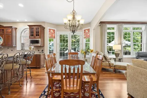 616 Driftwood Court Naperville IL 60540