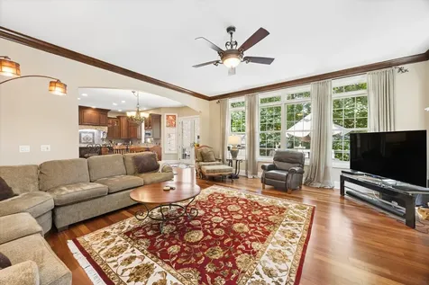 616 Driftwood Court Naperville IL 60540