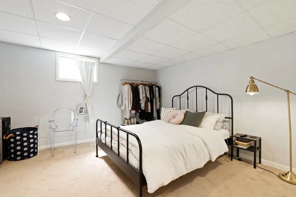 1232 Wilshire Drive Naperville IL 60540