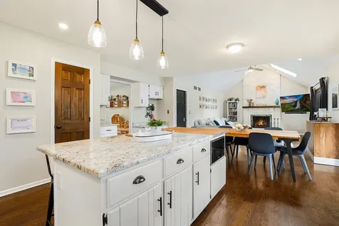 1232 Wilshire Drive Naperville IL 60540