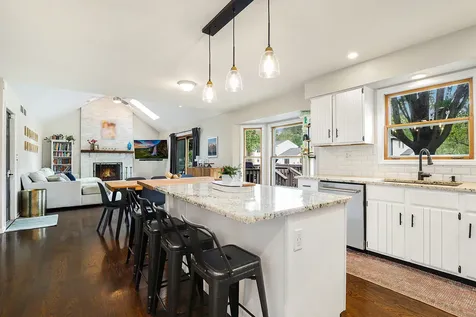 1232 Wilshire Drive Naperville IL 60540