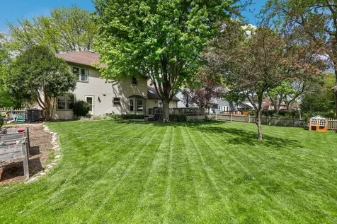 1232 Wilshire Drive Naperville IL 60540