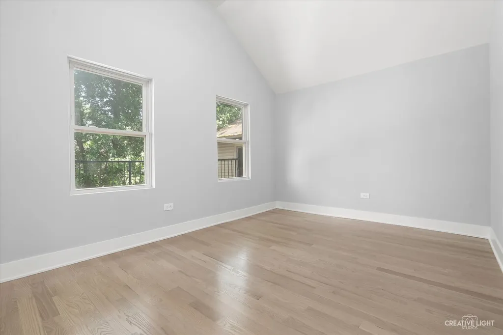 1120 West 19th Place Chicago IL 60608