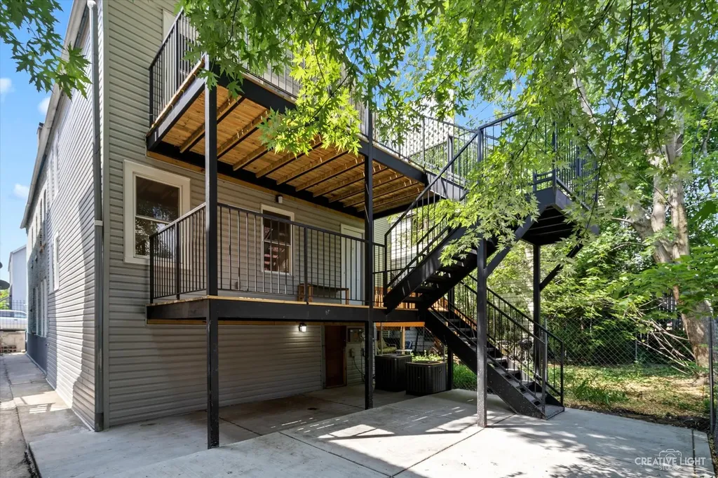 1120 West 19th Place Chicago IL 60608