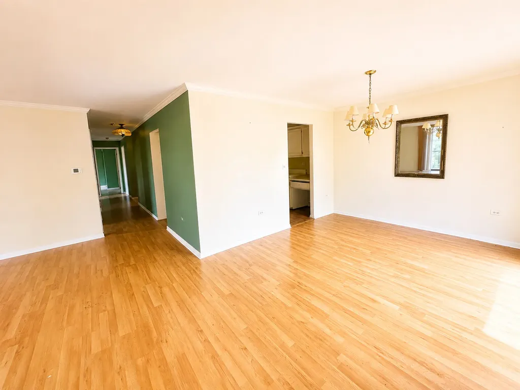 125 Acacia Circle Indian Head Park IL 60525