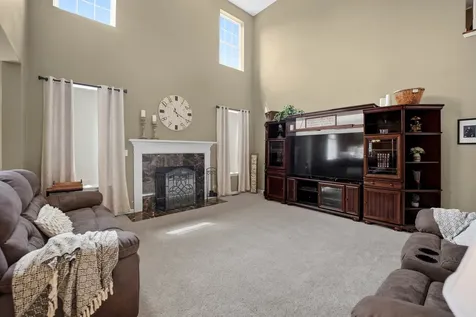 442 Winterberry Drive Yorkville IL 60560