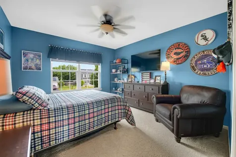 442 Winterberry Drive Yorkville IL 60560