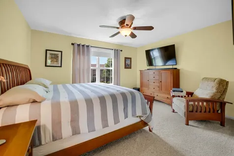 442 Winterberry Drive Yorkville IL 60560
