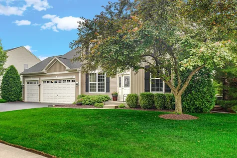 442 Winterberry Drive Yorkville IL 60560