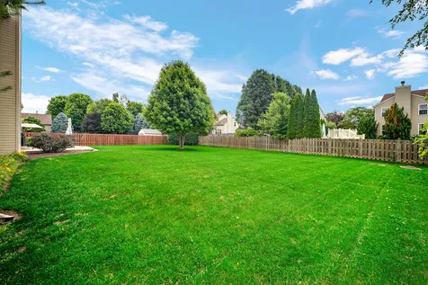 442 Winterberry Drive Yorkville IL 60560