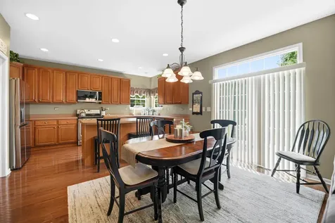 442 Winterberry Drive Yorkville IL 60560