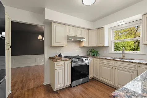 2209 Collett Lane Flossmoor IL 60422